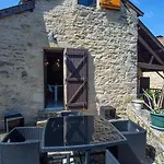 Maison En Pierres Au Coeur Du Village Medieval De * Villeneuve-dʼAveyron