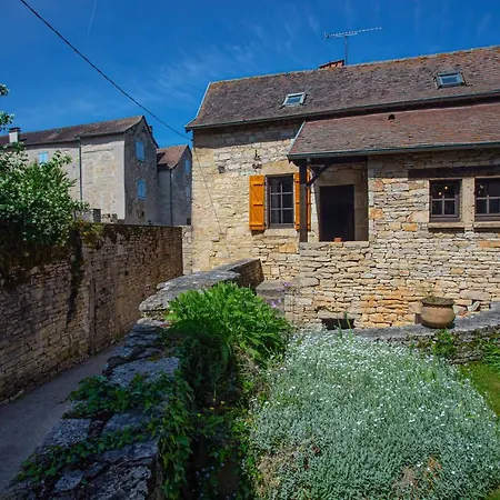 Maison En Pierres Au Coeur Du Village Medieval De 펜션 *
