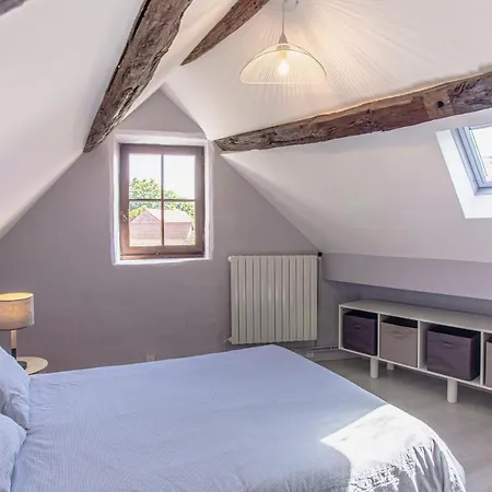 Casa vacanze Maison En Pierres Au Coeur Du Village Médiéval De *