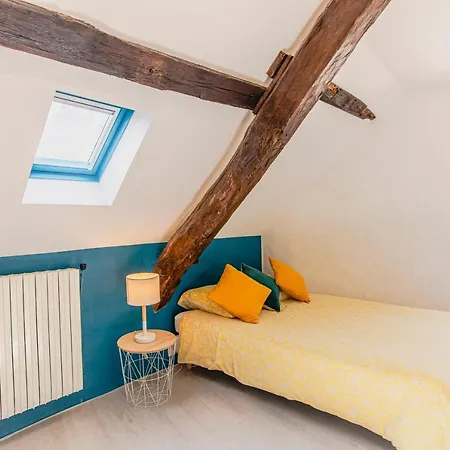 Maison En Pierres Au Coeur Du Village Medieval De Holiday home